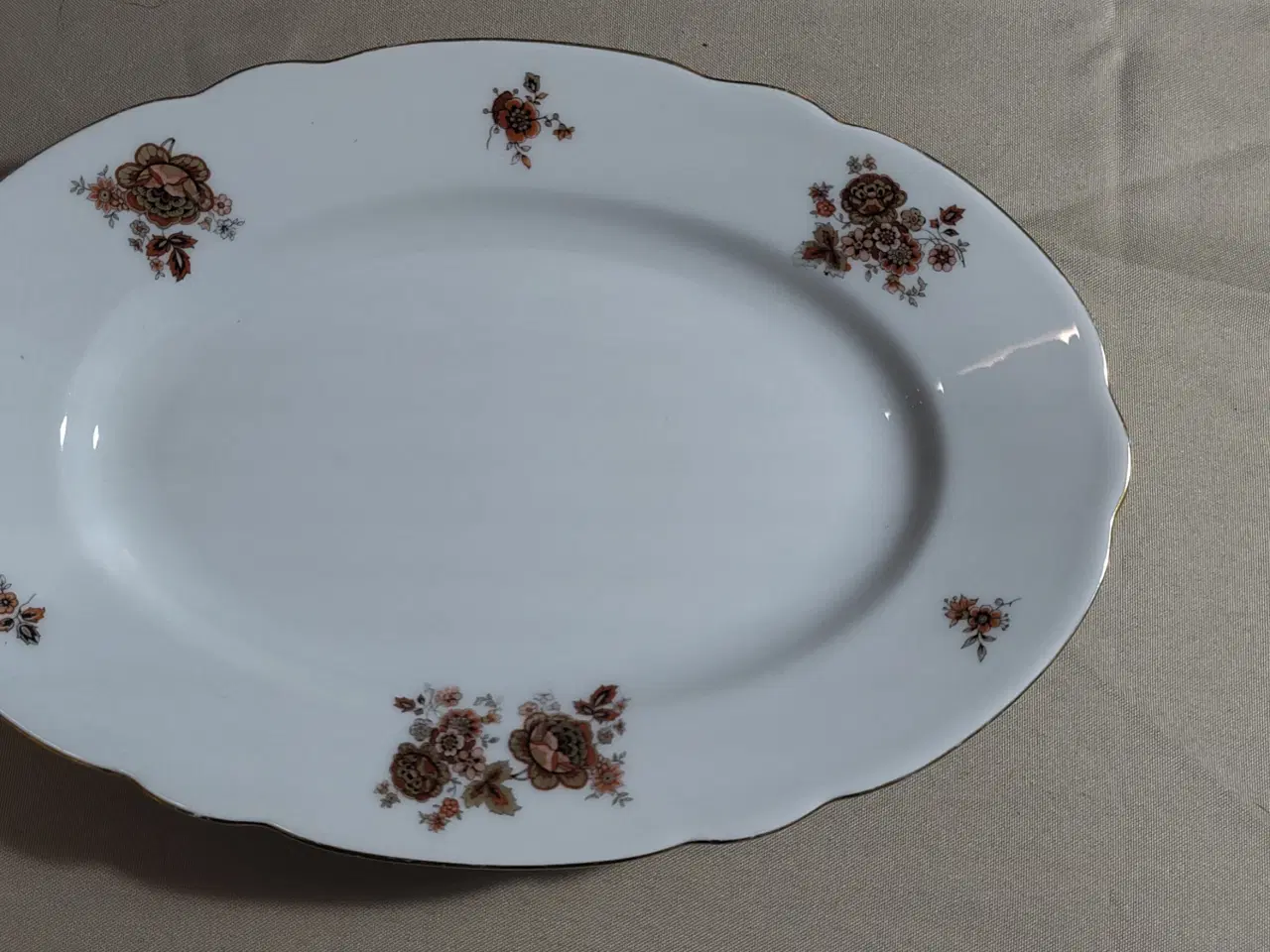 Billede 3 - KPM Kina stel med blomsterprint