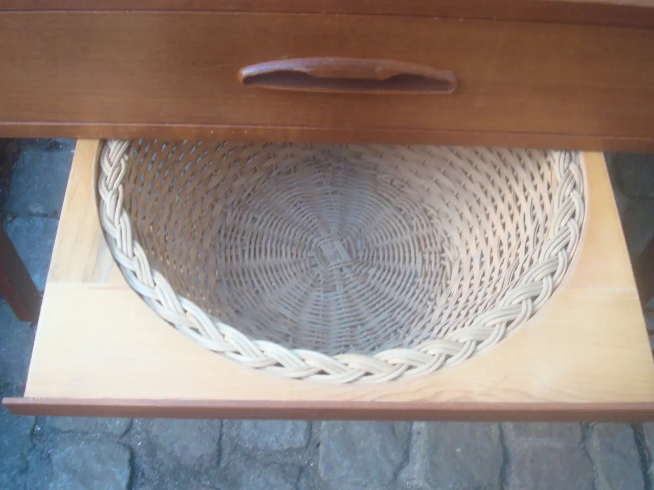 Billede 3 - SYBORD/ sofabord m/skuffen taget ud, TEAK, RETRO, 
