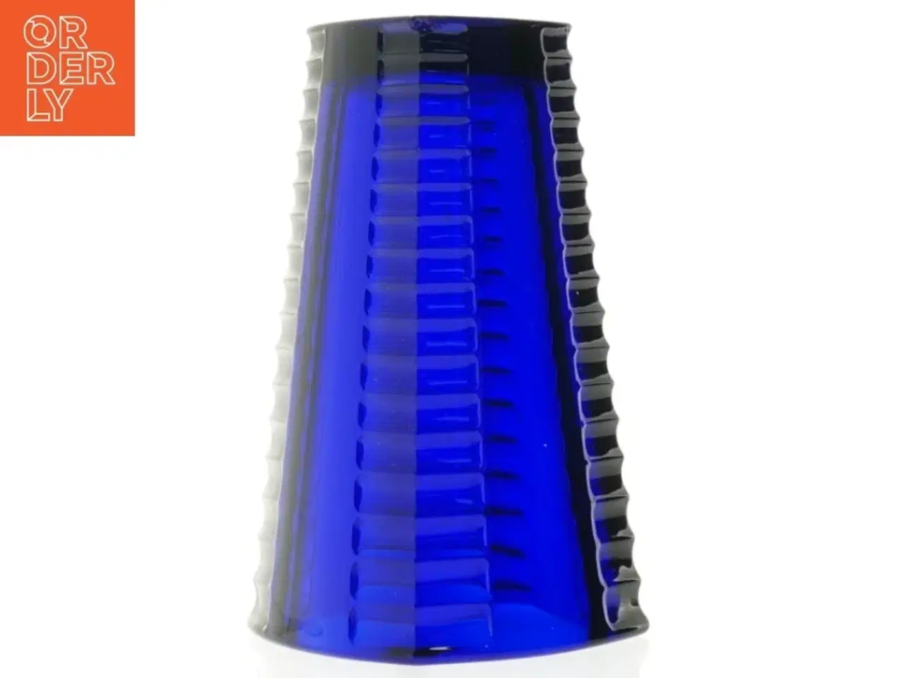 Billede 3 - Blå vase i presset glas (str. 20 cm)