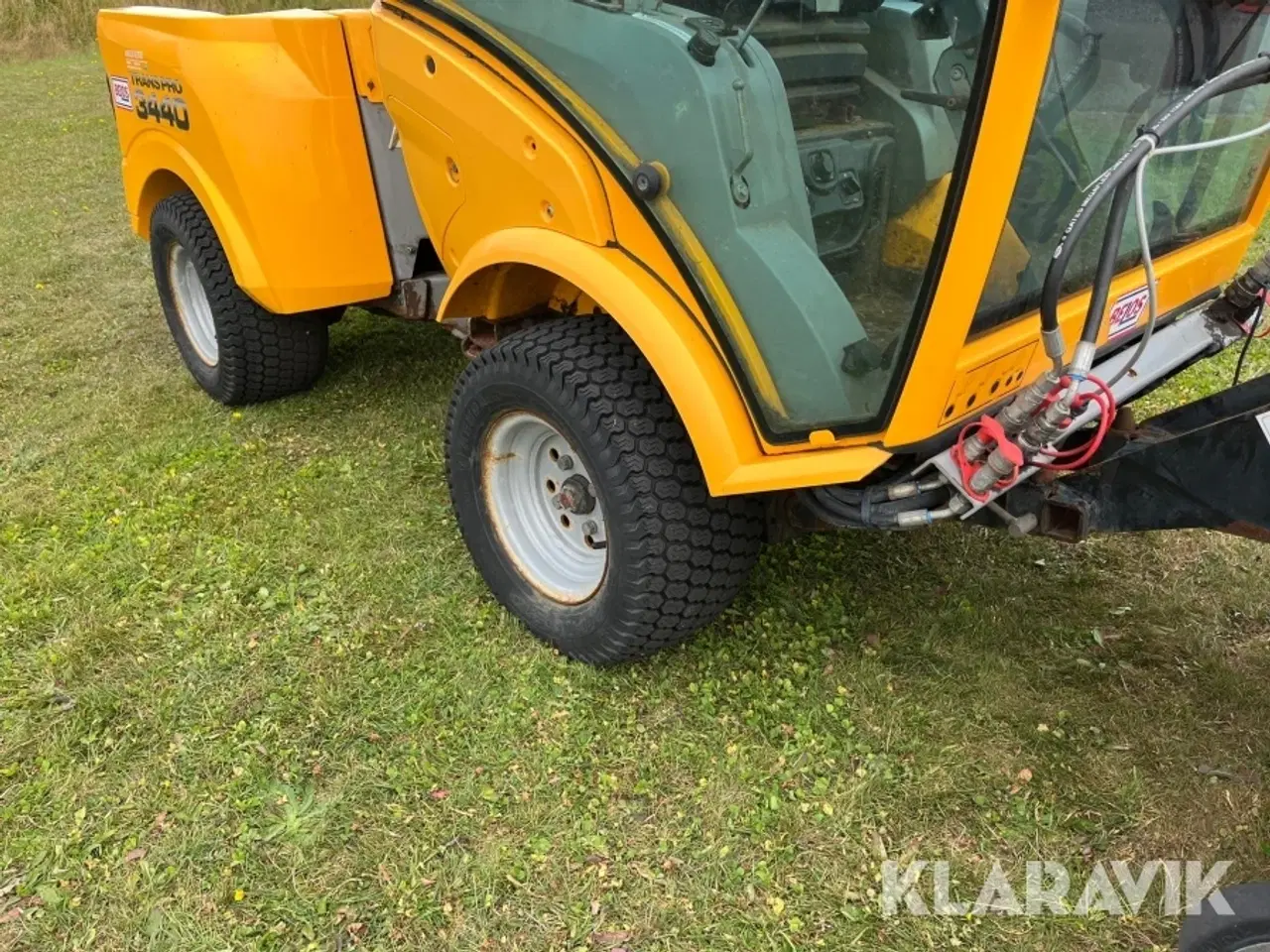 Billede 8 - Redskabsbærer Belos 3440 trana PRO med kost
