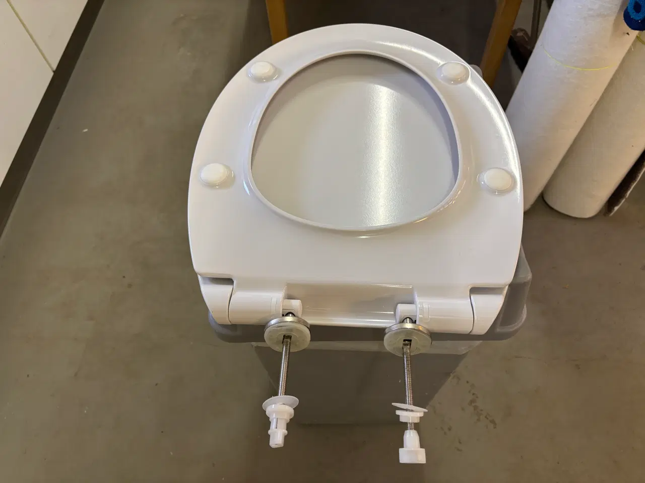 Billede 3 - Toiletsæde med Soft close 