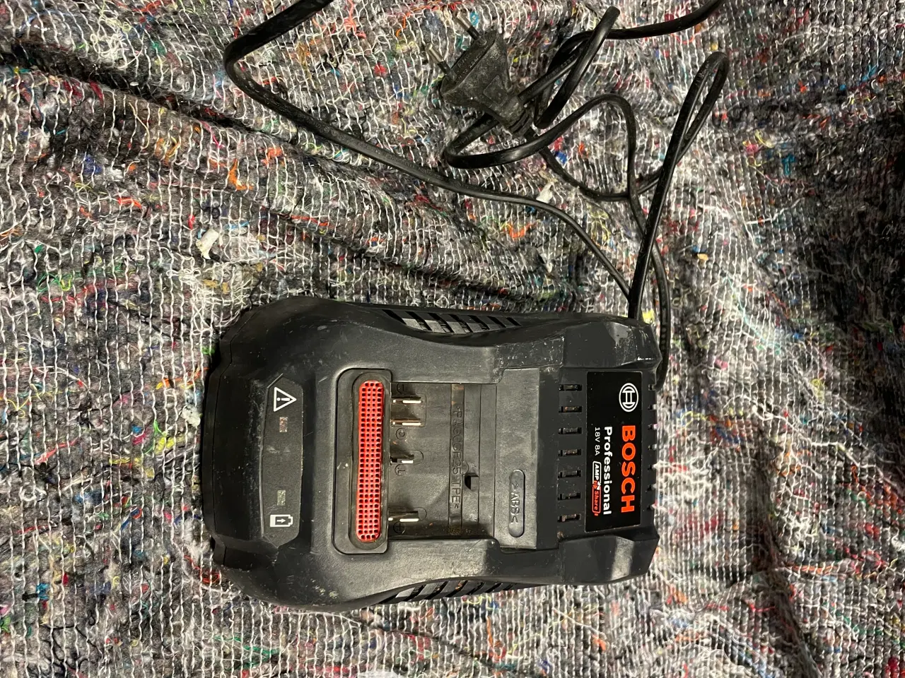 Billede 1 - Bosch 18V lader – Professional