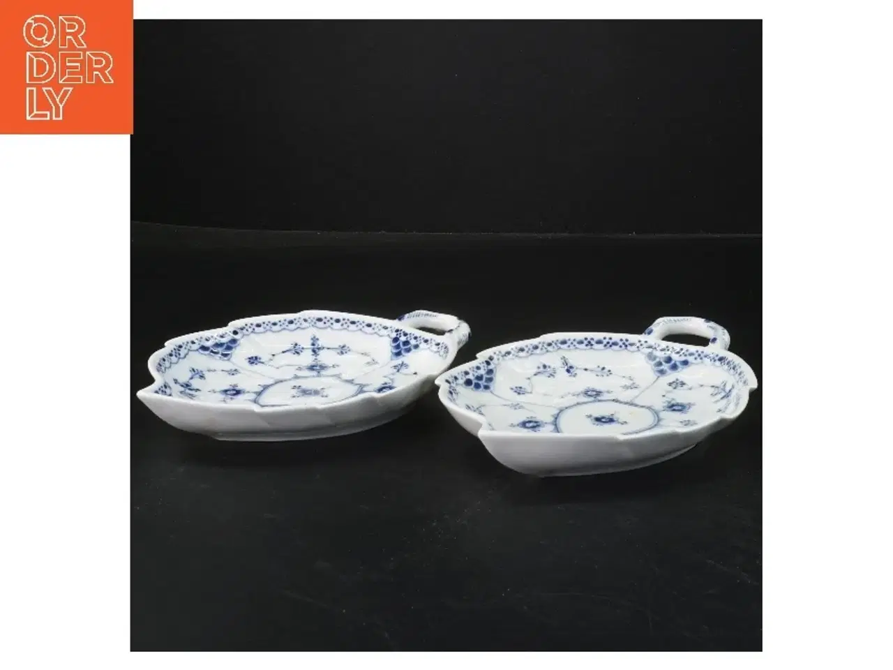 Billede 3 - Royal Copenhagen blåmalet musselmalet bladfad sæt fra Royal Copenhagen (str. Ø 16xØ13 cm)