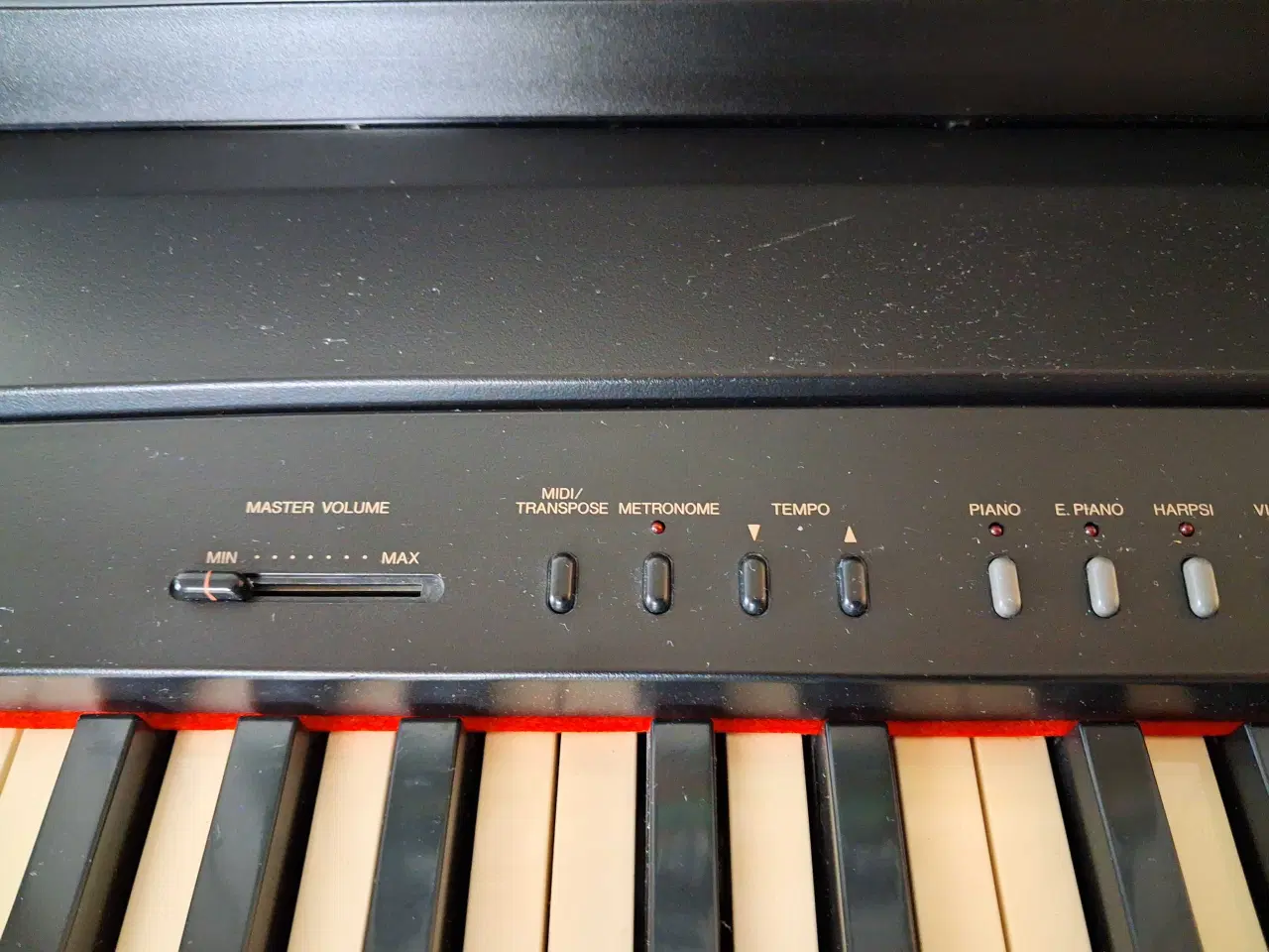 Billede 3 - Yamaha keyboard med understel, sort.