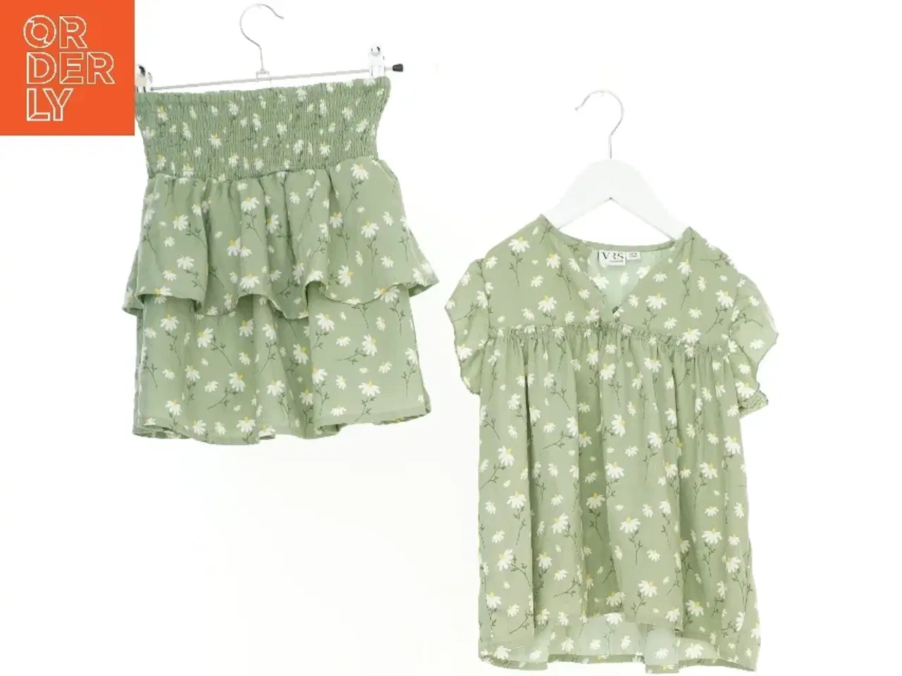 Billede 1 - Sæt børnetøj (2 stk.) fra VRS (str. 116 cm)