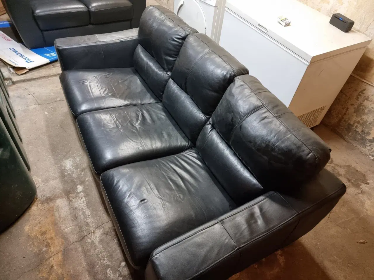 Billede 3 - Sort 3 pers læder sofa 
