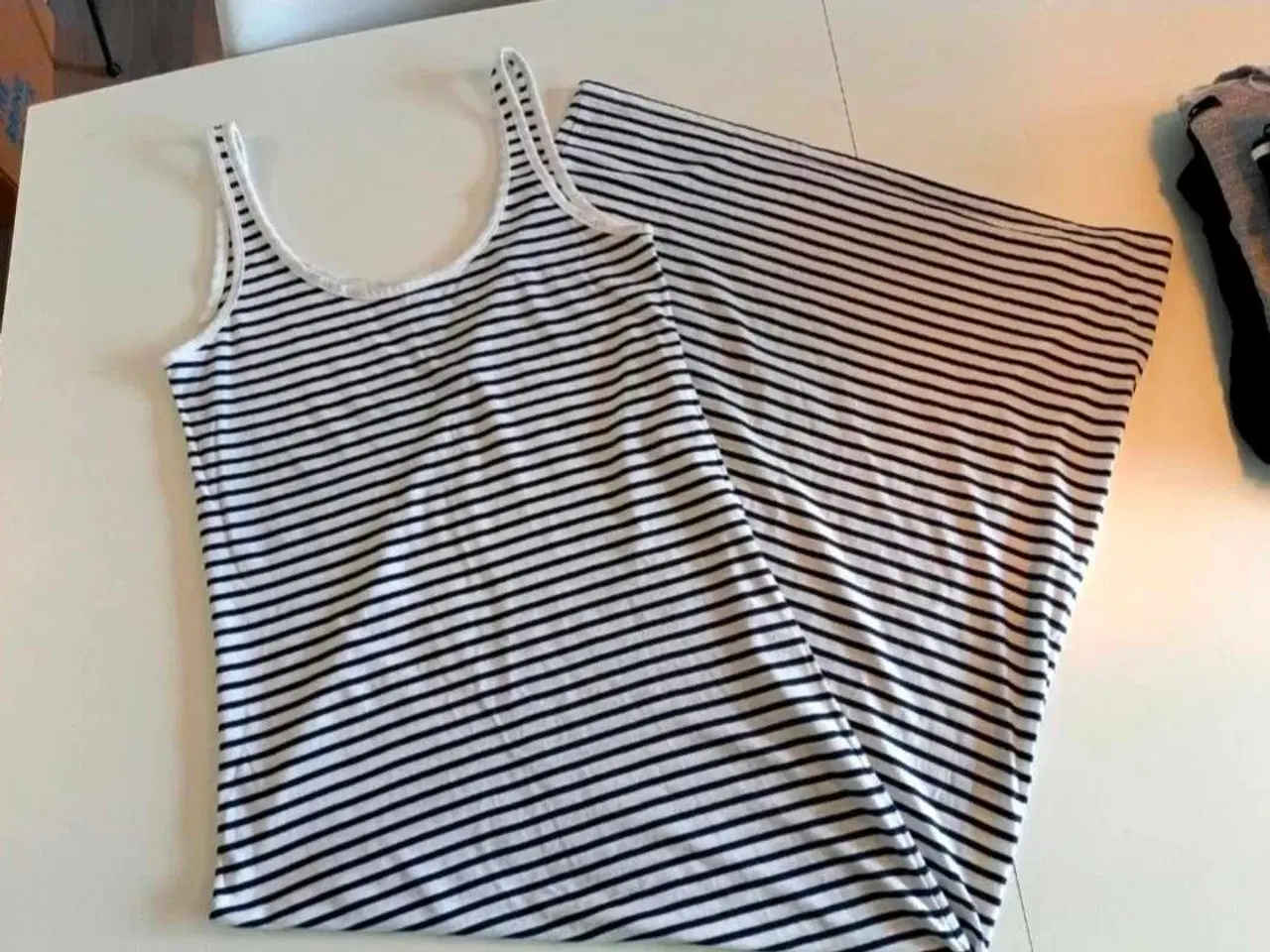 Billede 3 - M/L sommerkjole 