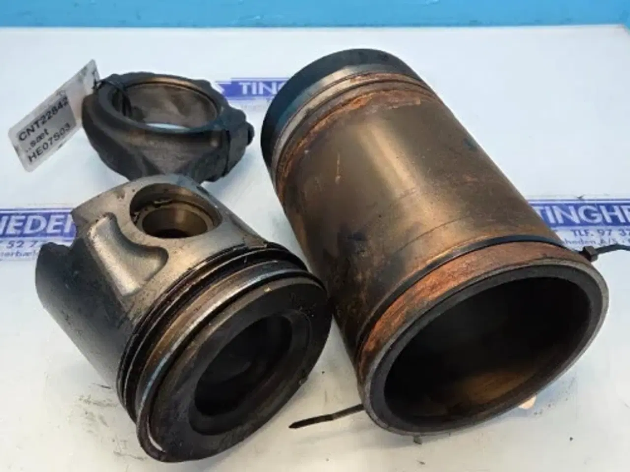 Billede 8 - Iveco  Cursor13   Stempel Sæt   8094840