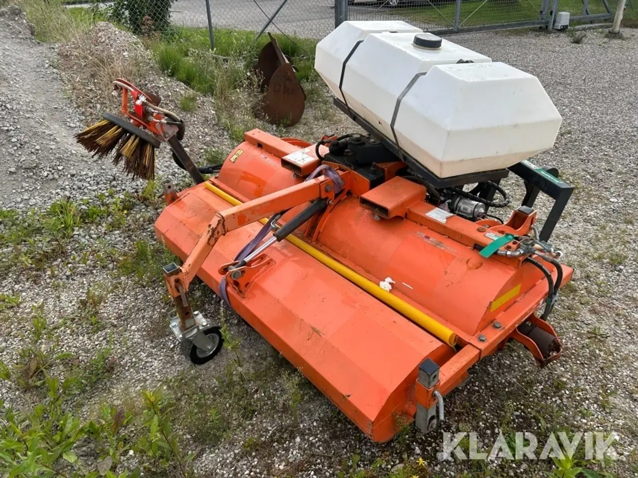 Billede 1 - Hydraulisk kost m. vandtank Modentech BMR 200
