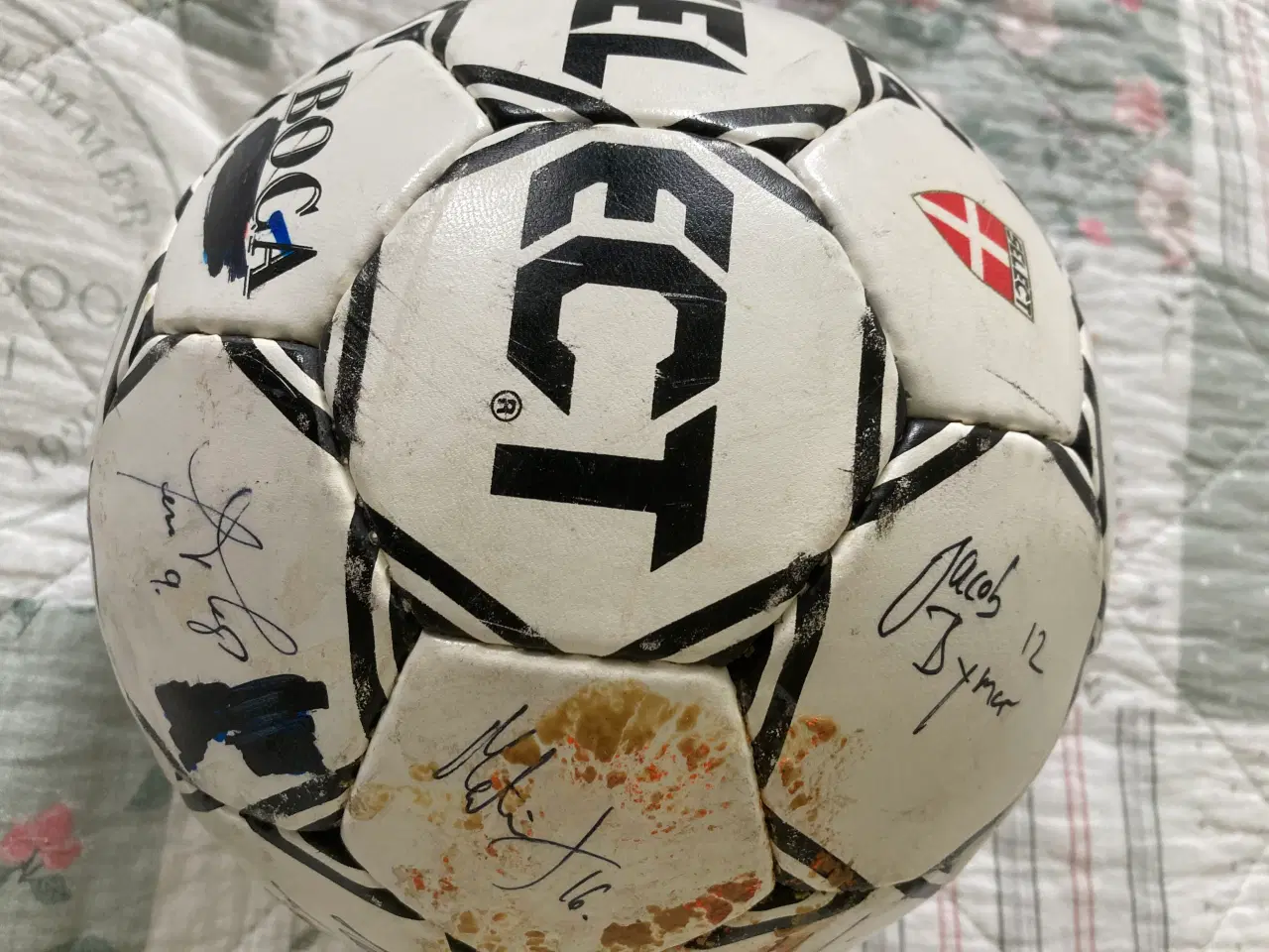 Billede 3 - EFB kampbold med autografer 2002/2003