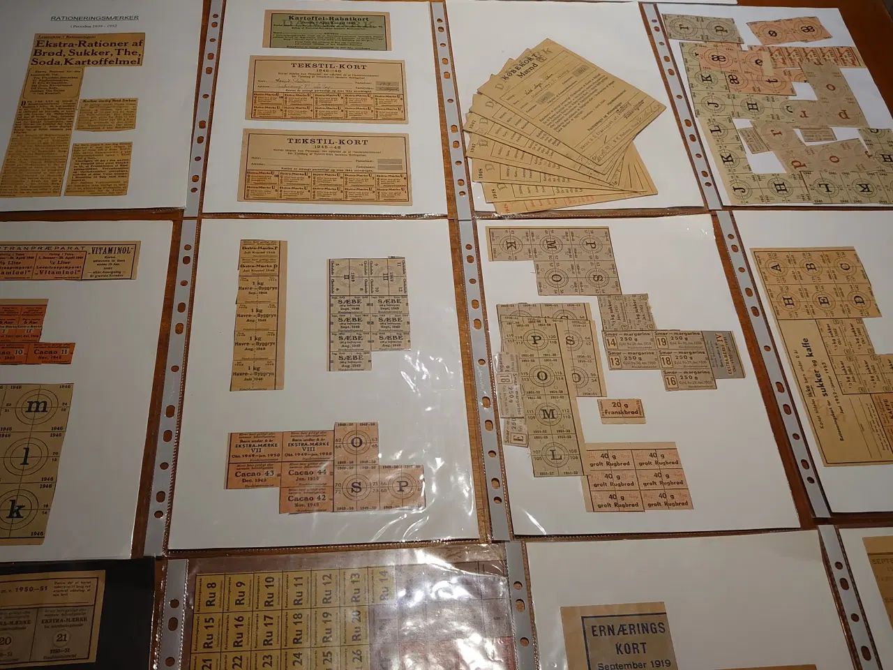 Billede 4 - Stor samling Rationeringsmærker. 1939-52