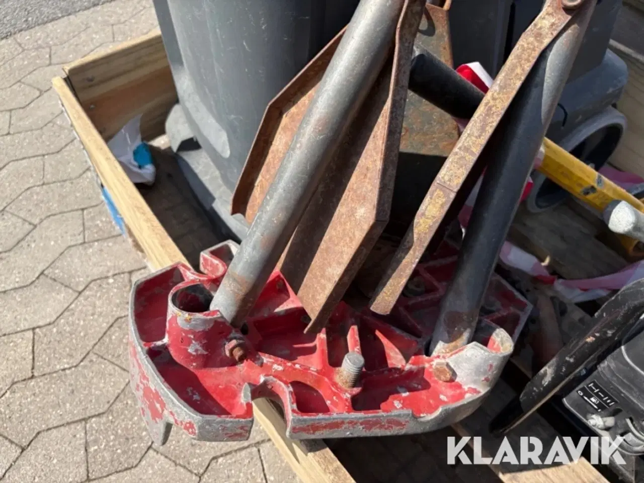 Billede 10 - Støvsuger, generator og vvs bord - 5 dele