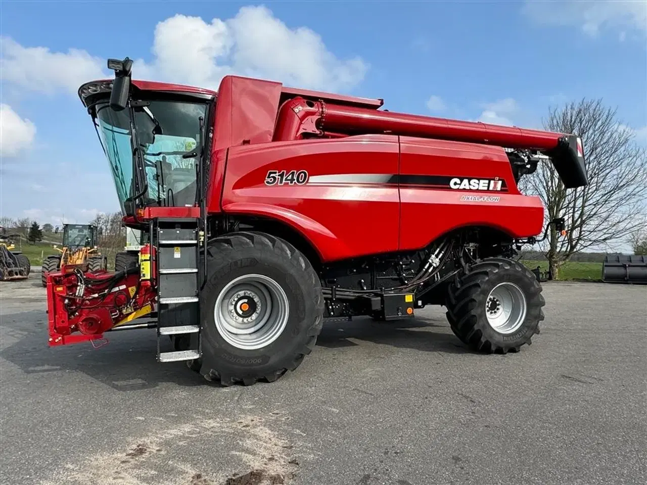 Billede 2 - Case IH Axial Flow 5140 KUN 350 TIMER! MED 22 FODS VARIO SKÆREBORD!