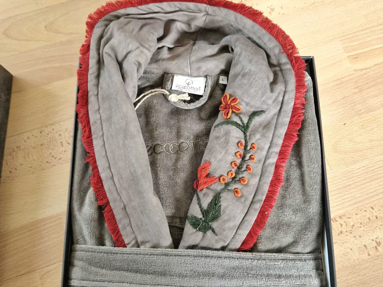 Billede 4 - Super flot badekåbe I økologisk bomuld