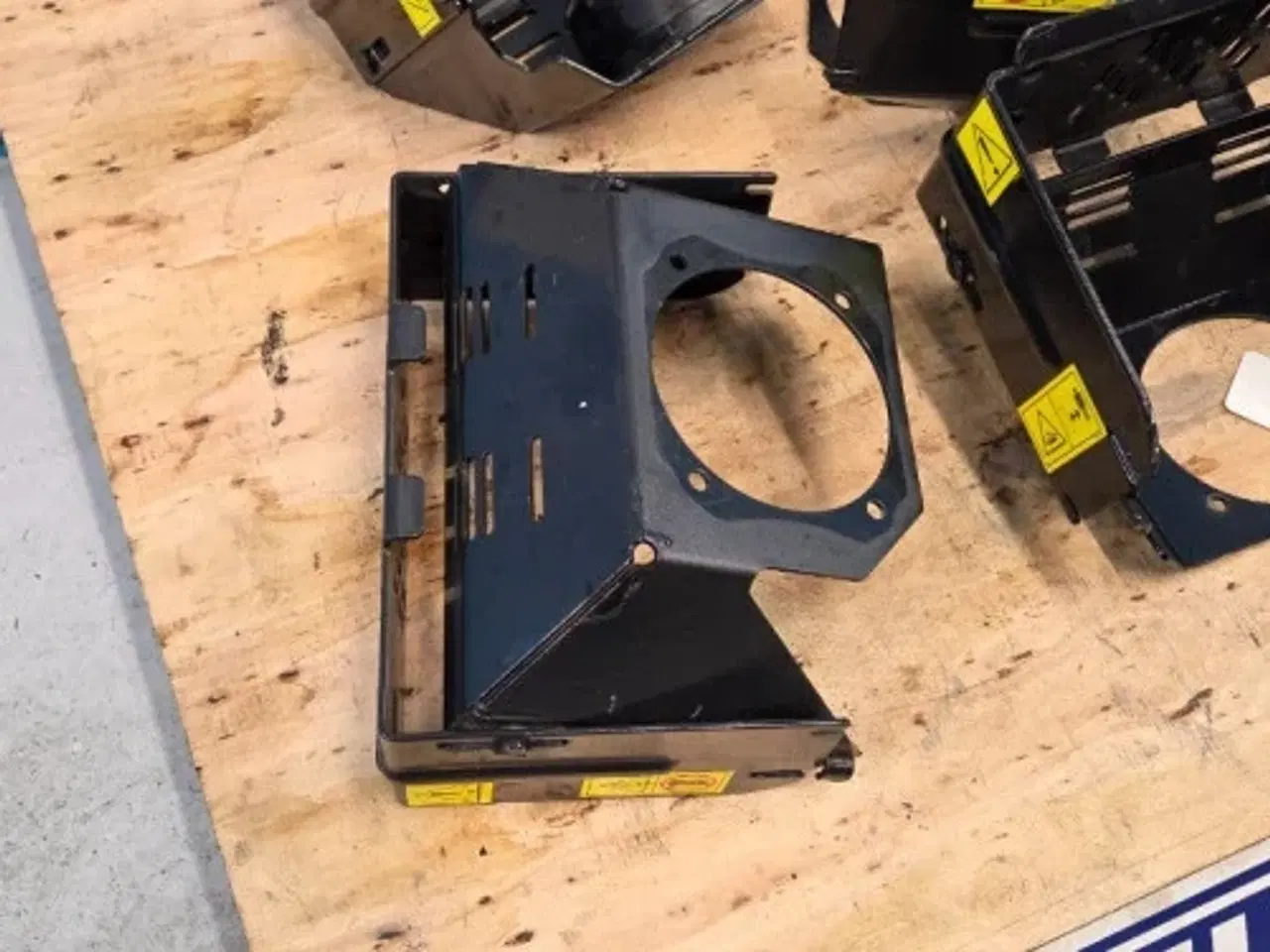 Billede 11 - New Holland T4.75 Pto Afskærmning 47798269  6Stk