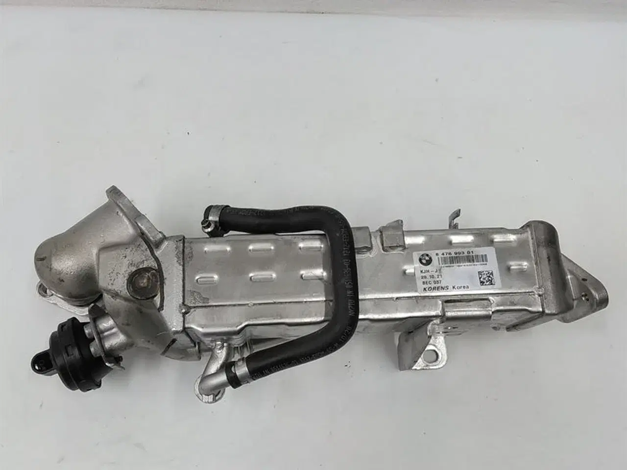Billede 1 - Udstødningsgas-køler er monteret imellem udstødnings og indsugningsmanifoldet leveres uden EGR ventil A62139