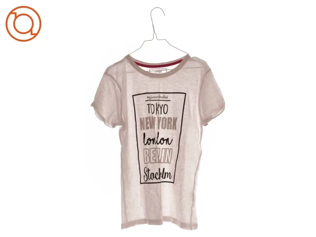 Billede 1 - T shirt fra YD (Str 146 cm)