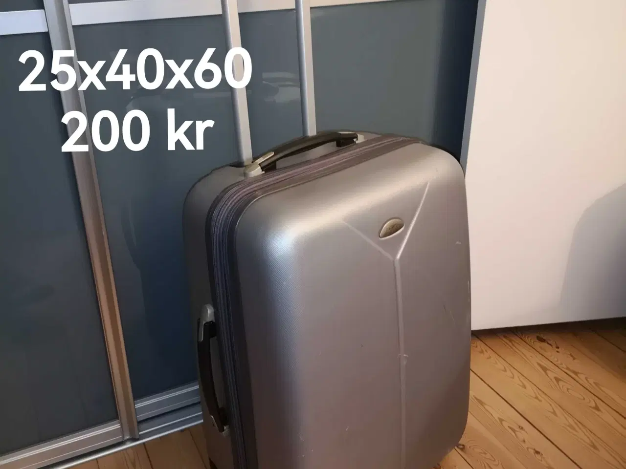 Billede 3 - Forskellige rejser kuffert