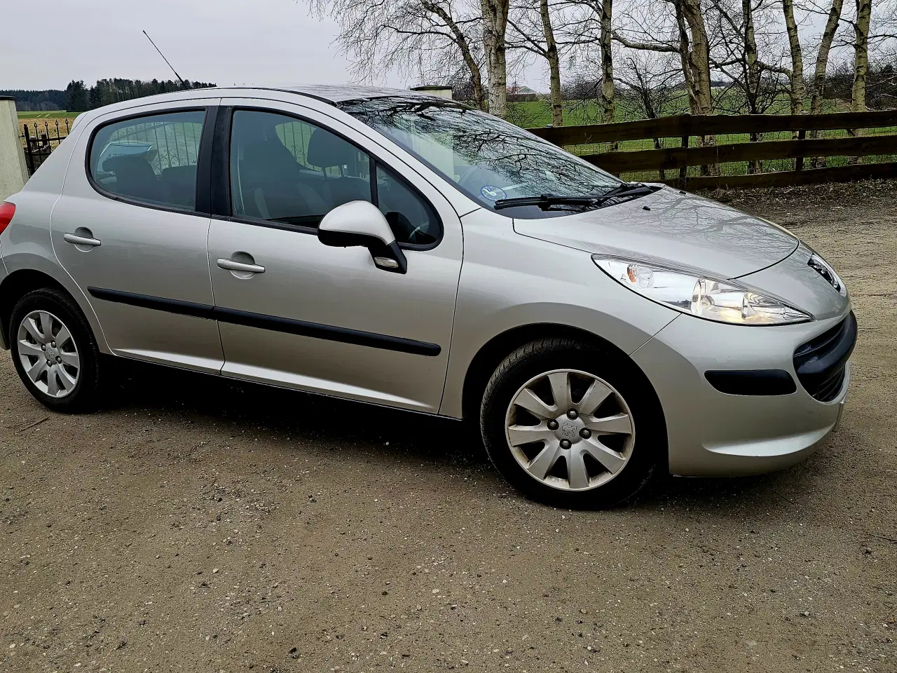 Billede 3 - Peugeot 207 LAV KM !!!