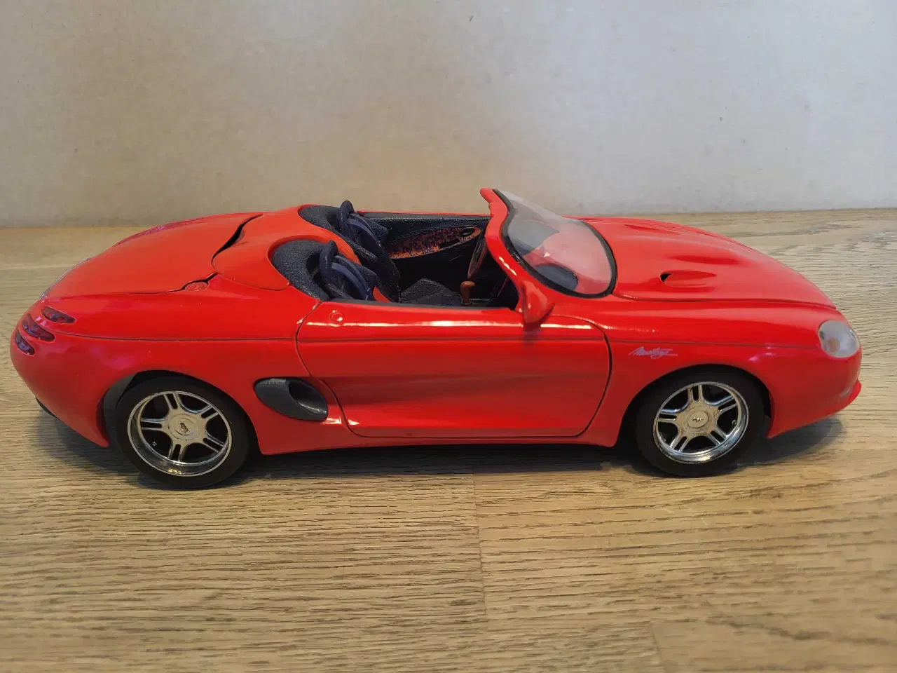 Billede 2 - Modelbil, Ford Mustang MACH III Cabriolet 1993.  S