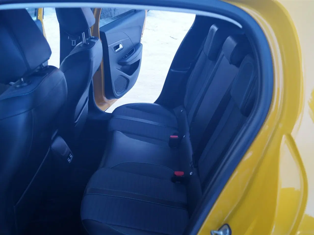 Billede 10 - Peugeot 208 1,5 BlueHDi Allure+ 102HK 5d 6g