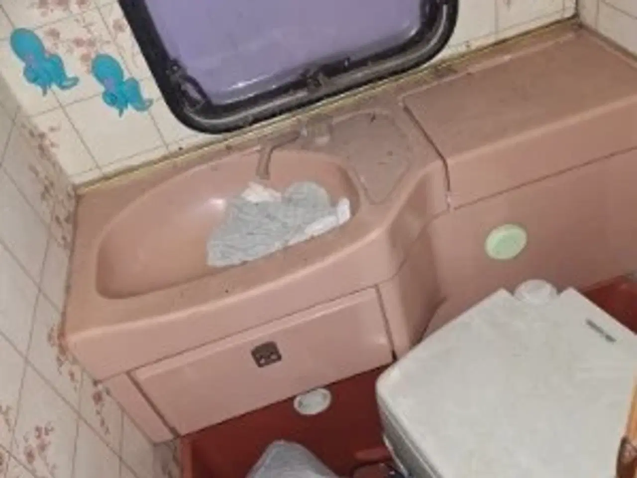 Billede 12 - Campingvognen sælges 