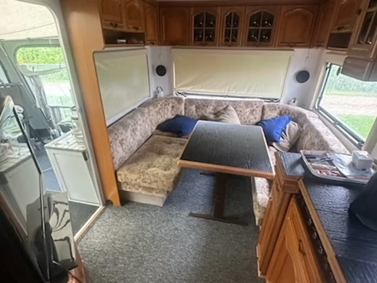 Billede 3 - Hobby Campingvogn med Penta fortelt