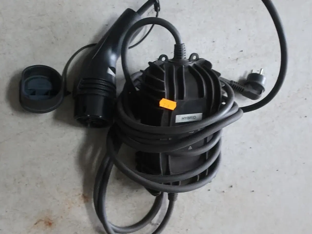 Billede 1 - Lader til plug-in hybrid