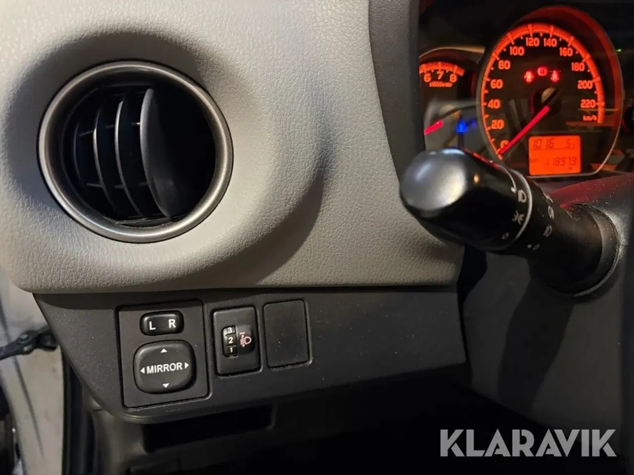 Billede 11 - Personbil Toyota Yaris 1.0 VVT-I