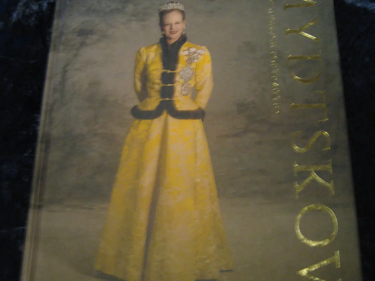 Billede 2 - Fine bøger om Dronning Margrethe