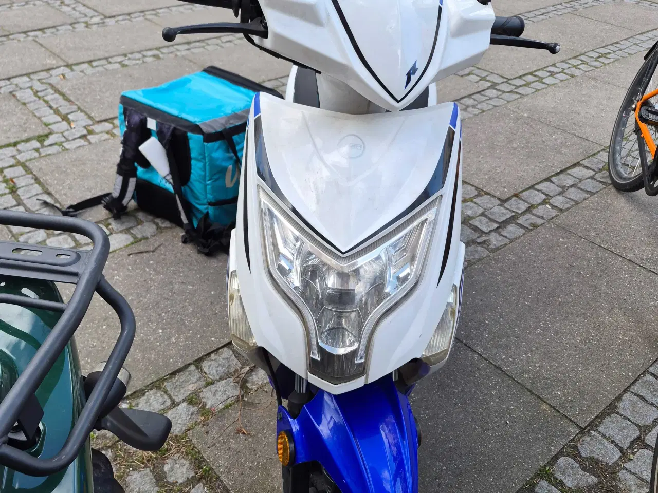 Billede 5 - I'm selling a VG scooter.