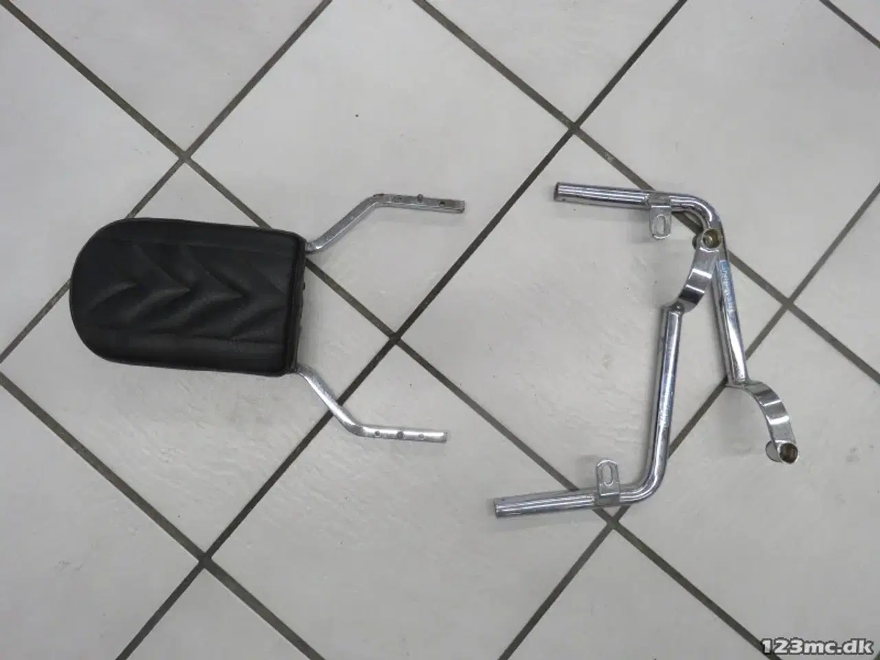 Billede 1 - Sissybar/ryglæn Suzuki VS 750