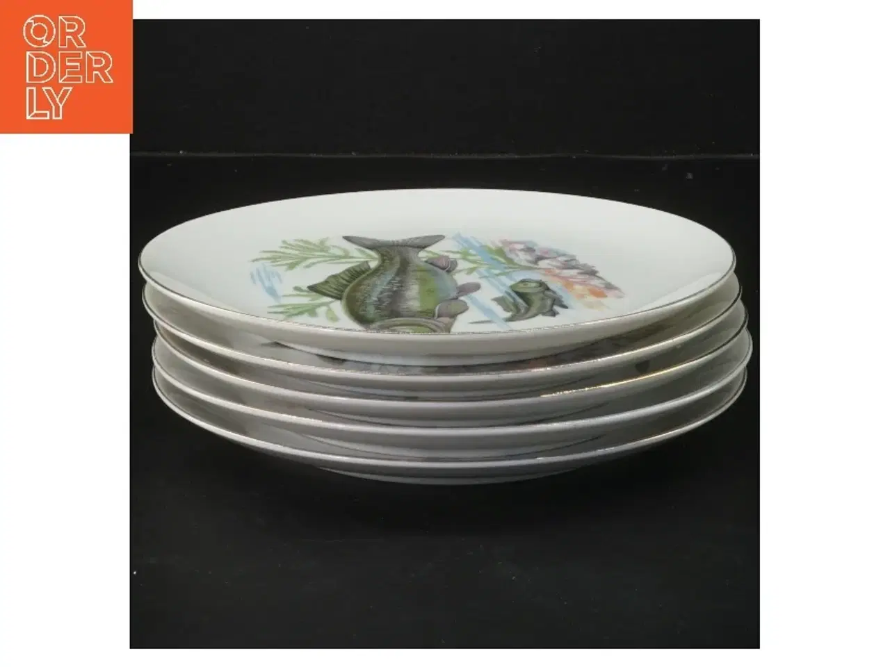 Billede 1 - Fiskemønstrede tallerkener, 5 styk (str. 5 styk, ø 18,5 cm)