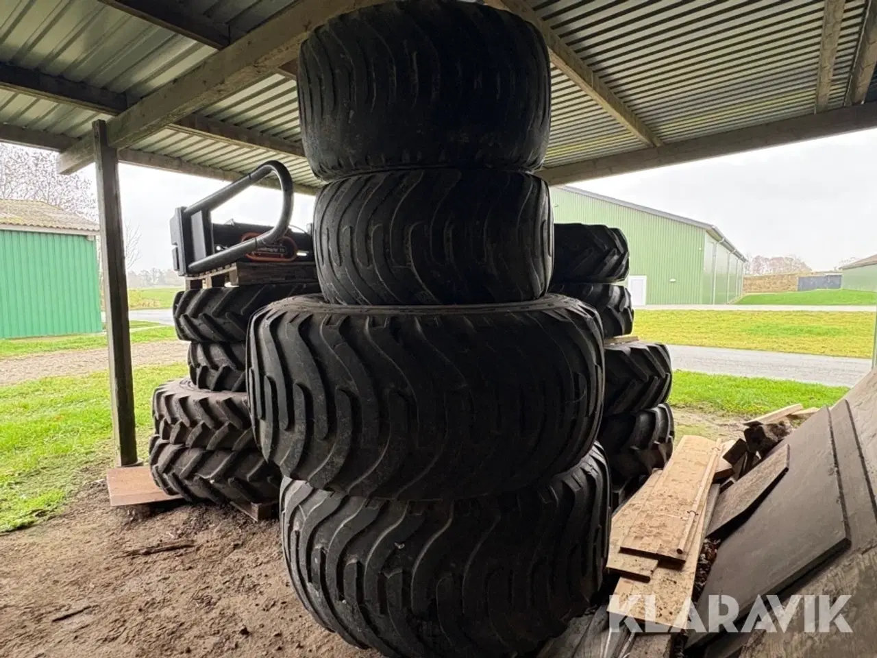 Billede 2 - Græsdæk til traktor Alliance Flotation radial 388 4 styk