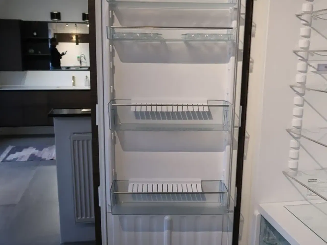 Billede 2 - Miele K K37272ID indbygningskøleskab MOMSFRI