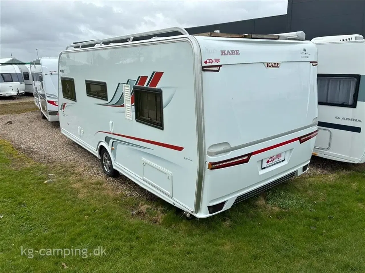 Billede 2 - 2014 - Kabe Royal IMPERIAL 560 XL KS   Kabe top model med Markise - Mover - Solcelle - Inverter - Fortelt mm.