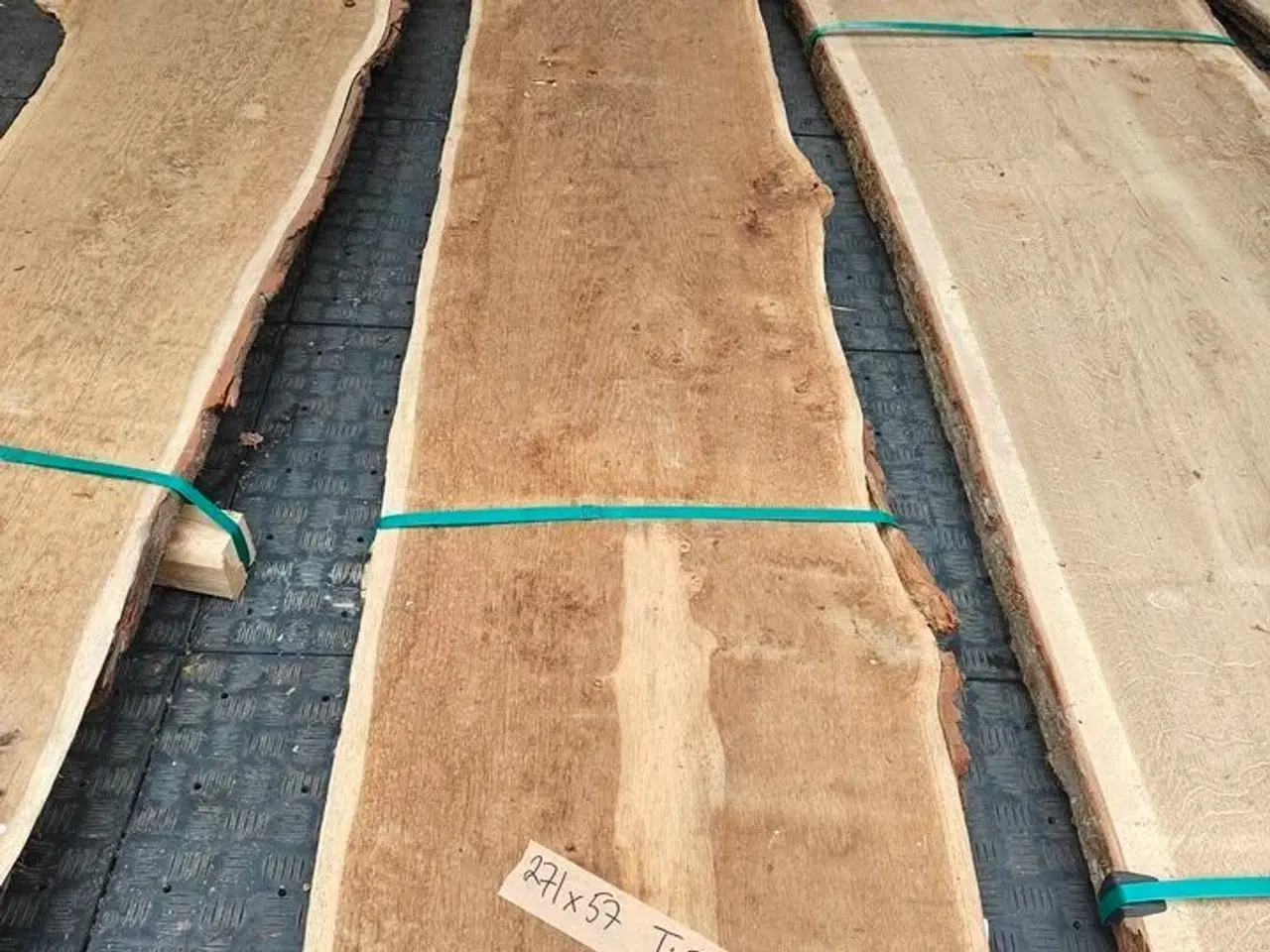 Billede 1 - 1 stk. Egetræsplanke str. 271 x 57 x 5,5