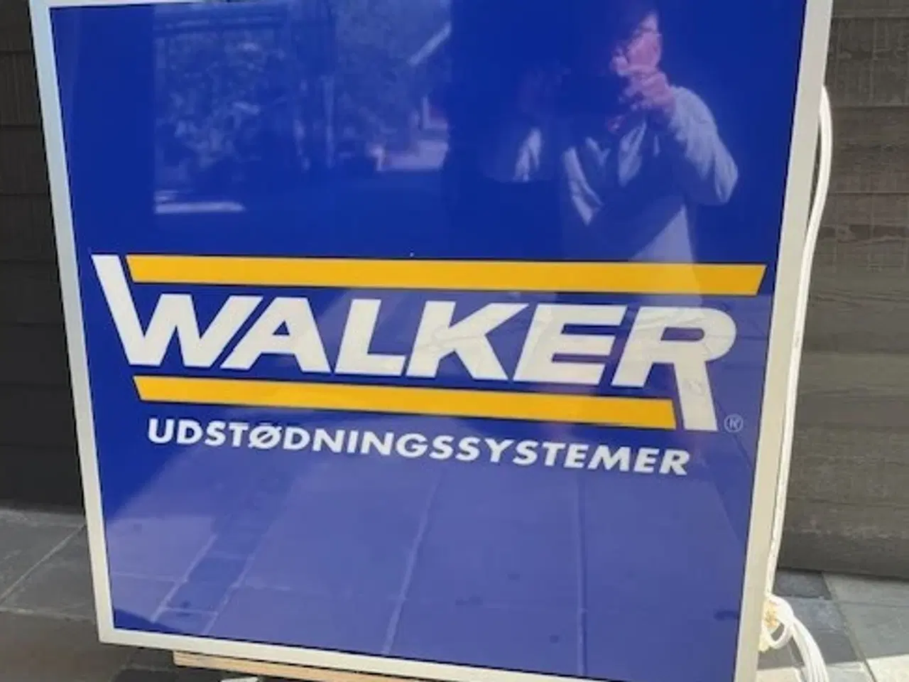 Billede 1 - Reklameskilt / Lysskilt