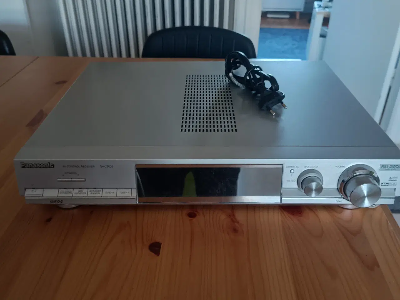 Billede 1 - Panasonic surround forstærker, god lyd. 