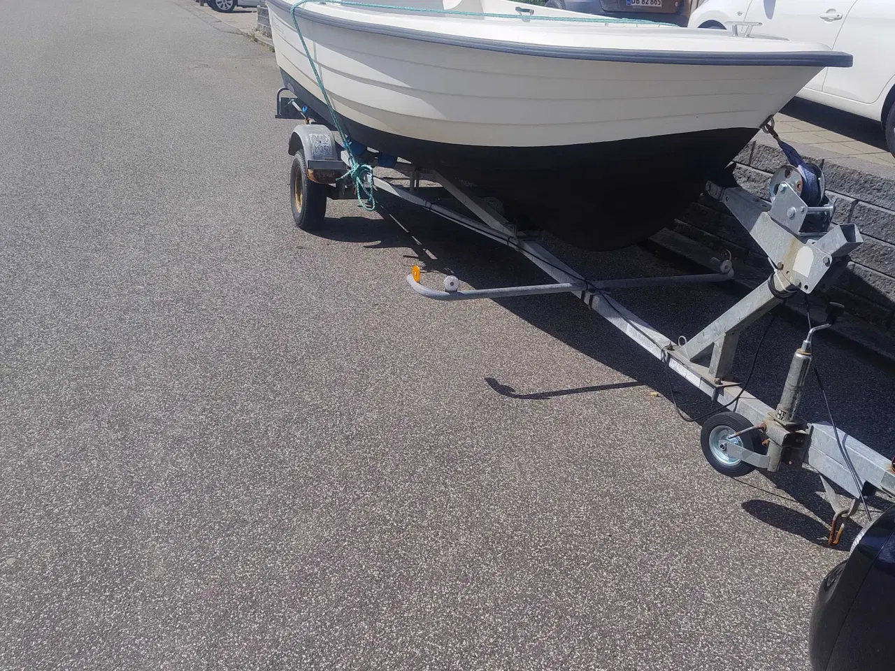 Billede 1 - Båd Uttern 4350m motor og trailer