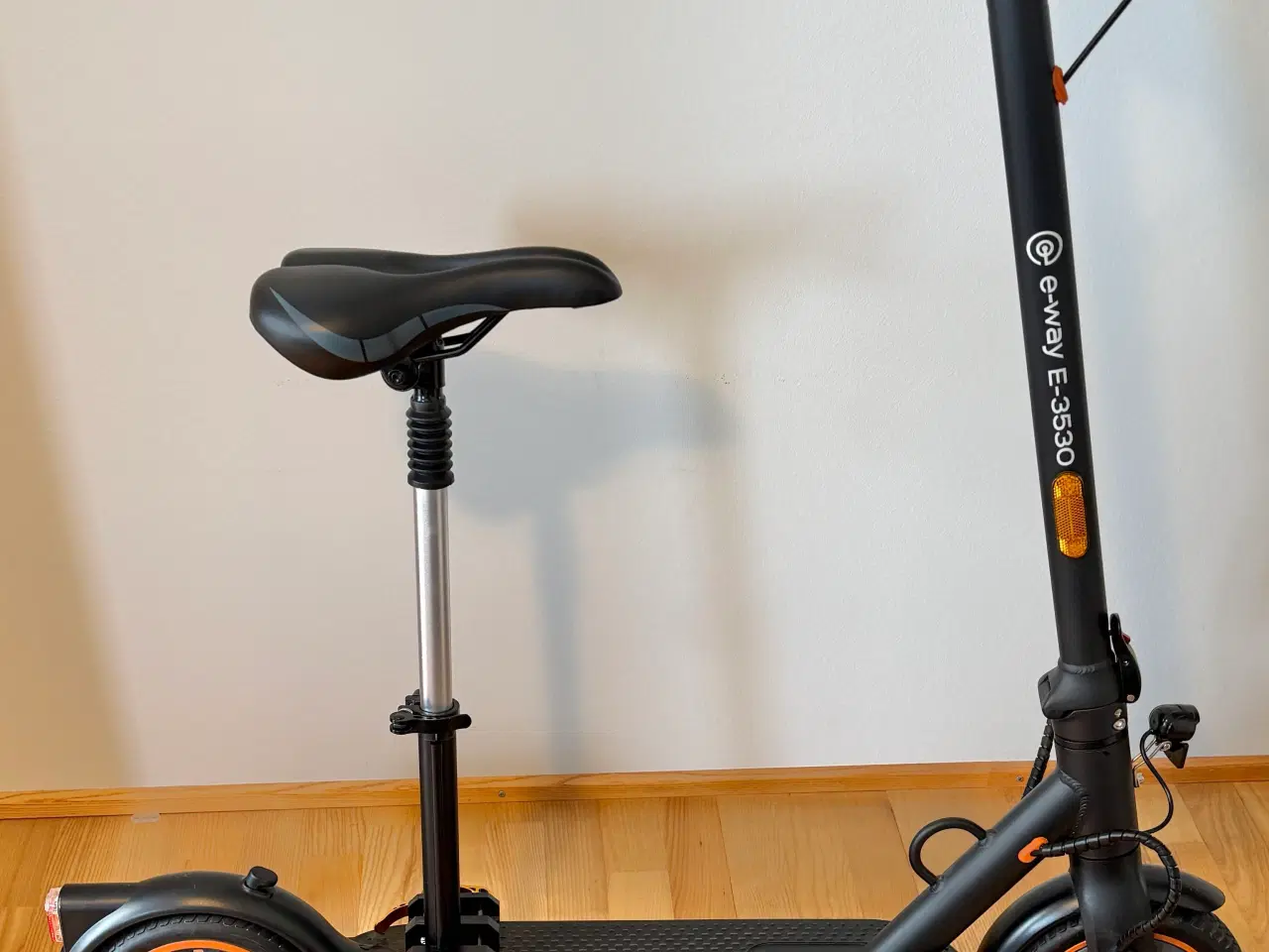 Billede 3 - El løbehjul E-Way E-3530 op til 30 km.