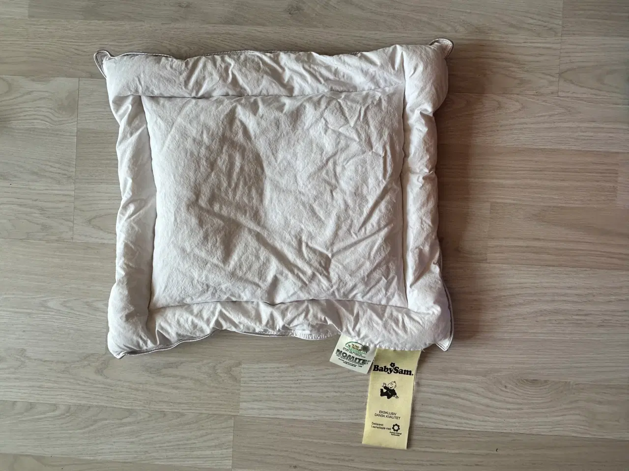Billede 2 - BabySam babypude 