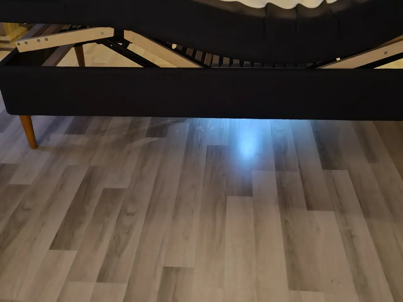 Billede 2 - Elevationsseng fra gæsteværelse. 90 x 200