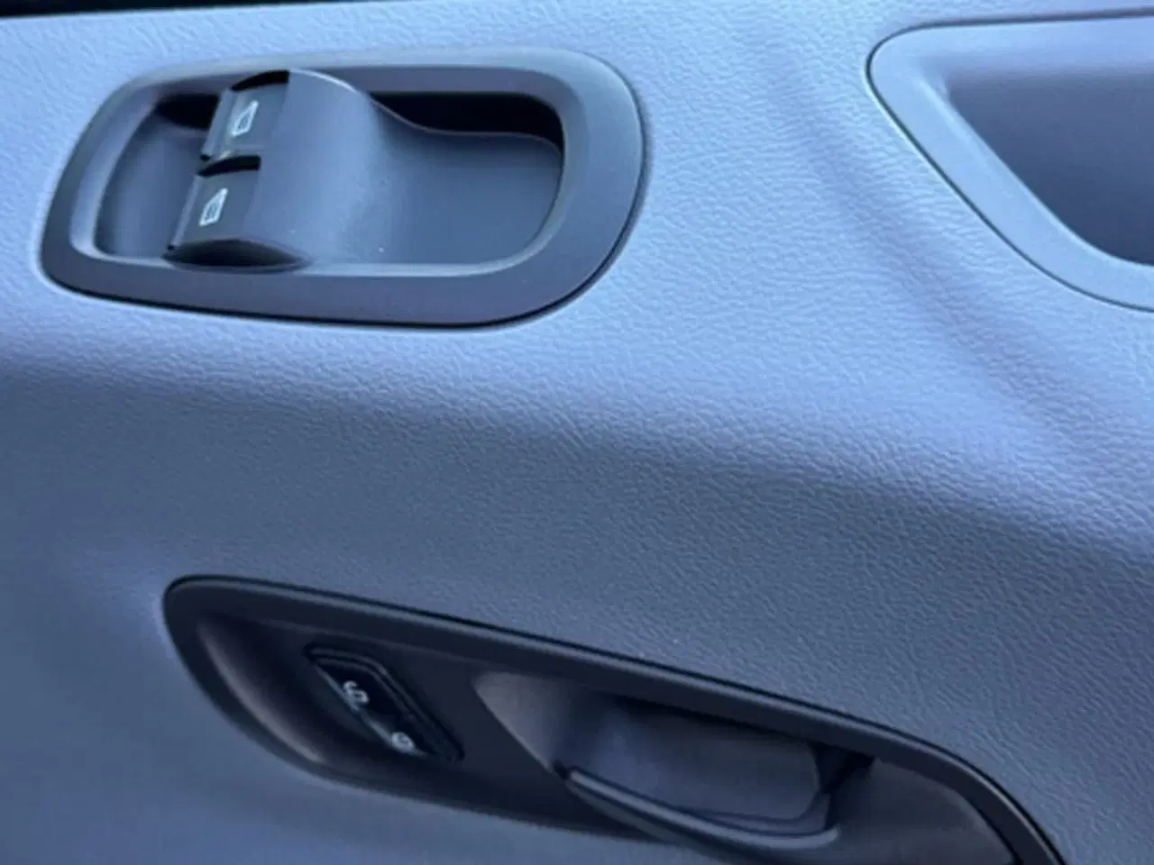 Billede 16 - Ford Transit 350 L3 Chassis 2,0 TDCi 170 Trend H1 RWD