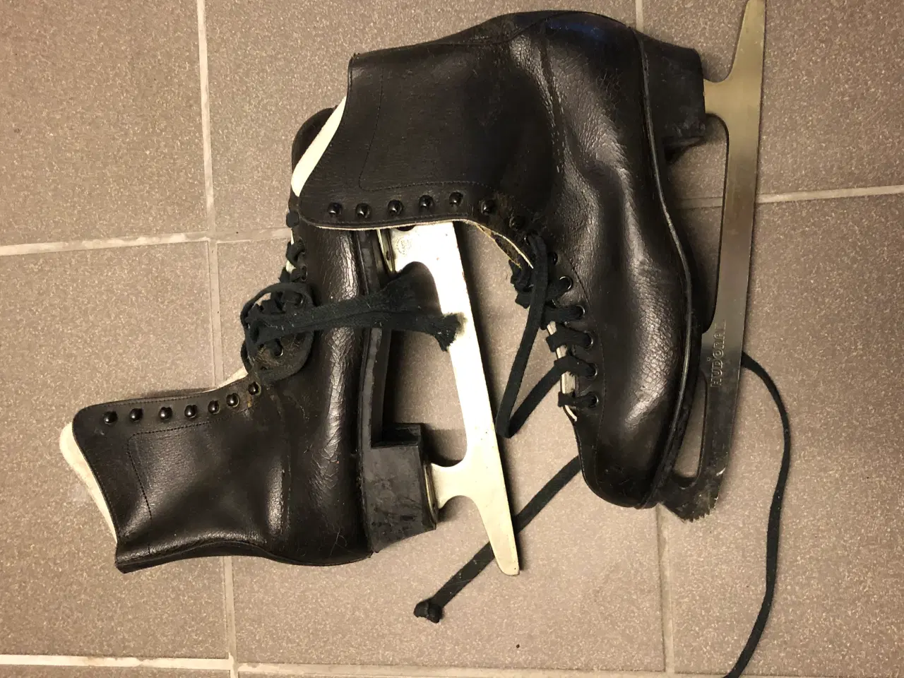 Billede 1 - Kunst skøjter