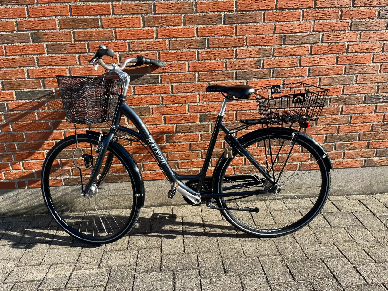 Billede 1 - Velholdt damecykel