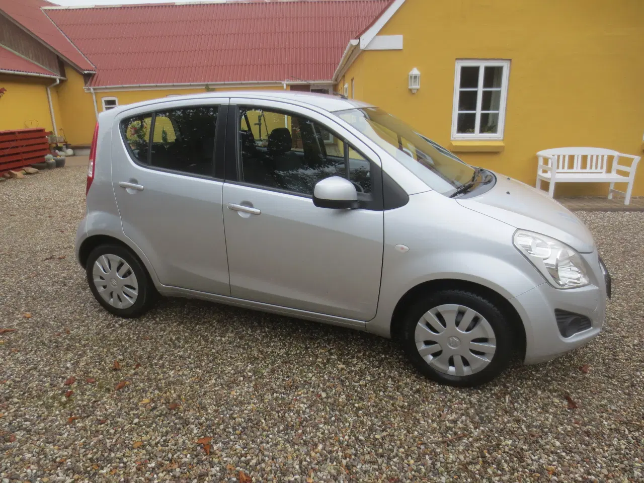 Billede 5 - Suzuki Splash 1.0 i År 14 Km 42000. 