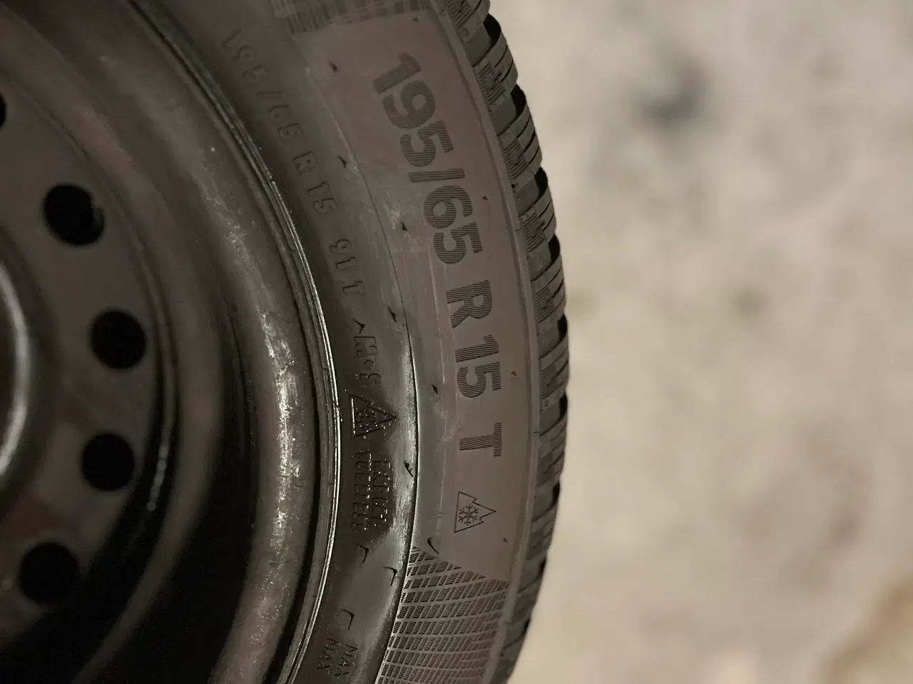 Billede 4 - Gode 4 stålfælger med vinter dæk