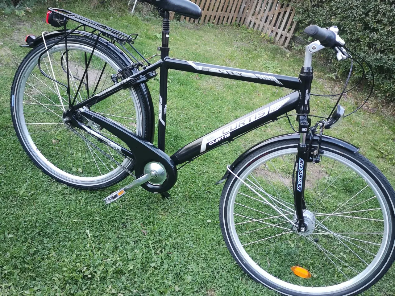 Billede 13 - CURTIS CITY 28"  53 cm høj.  7 gear.  Nyt kæde.  L