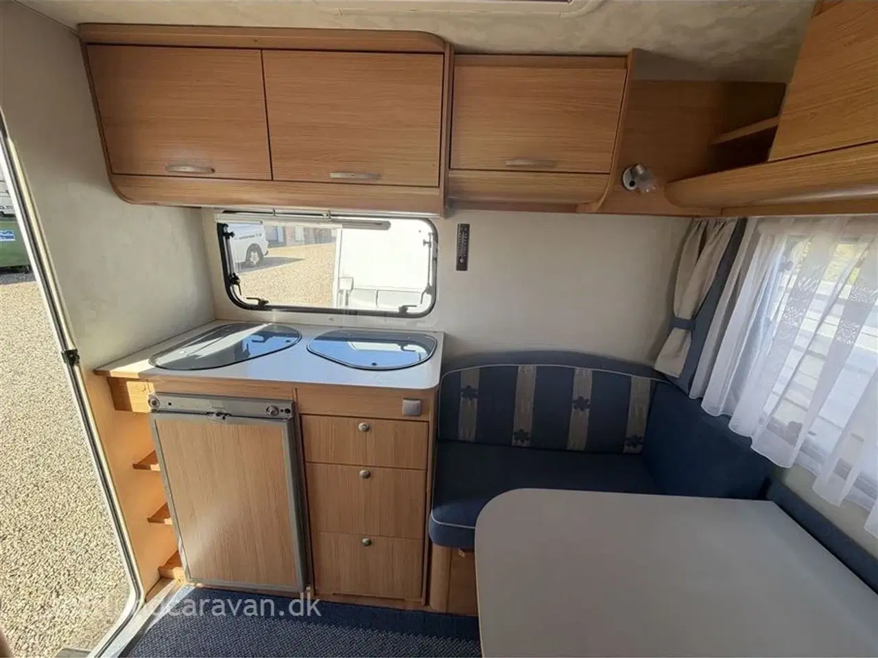 Billede 15 - 2012 - Adria Altea 462 LS   LAV VÆGT, Enkeltsenge m/UDTRÆK, m/MOVER FULDAUT.